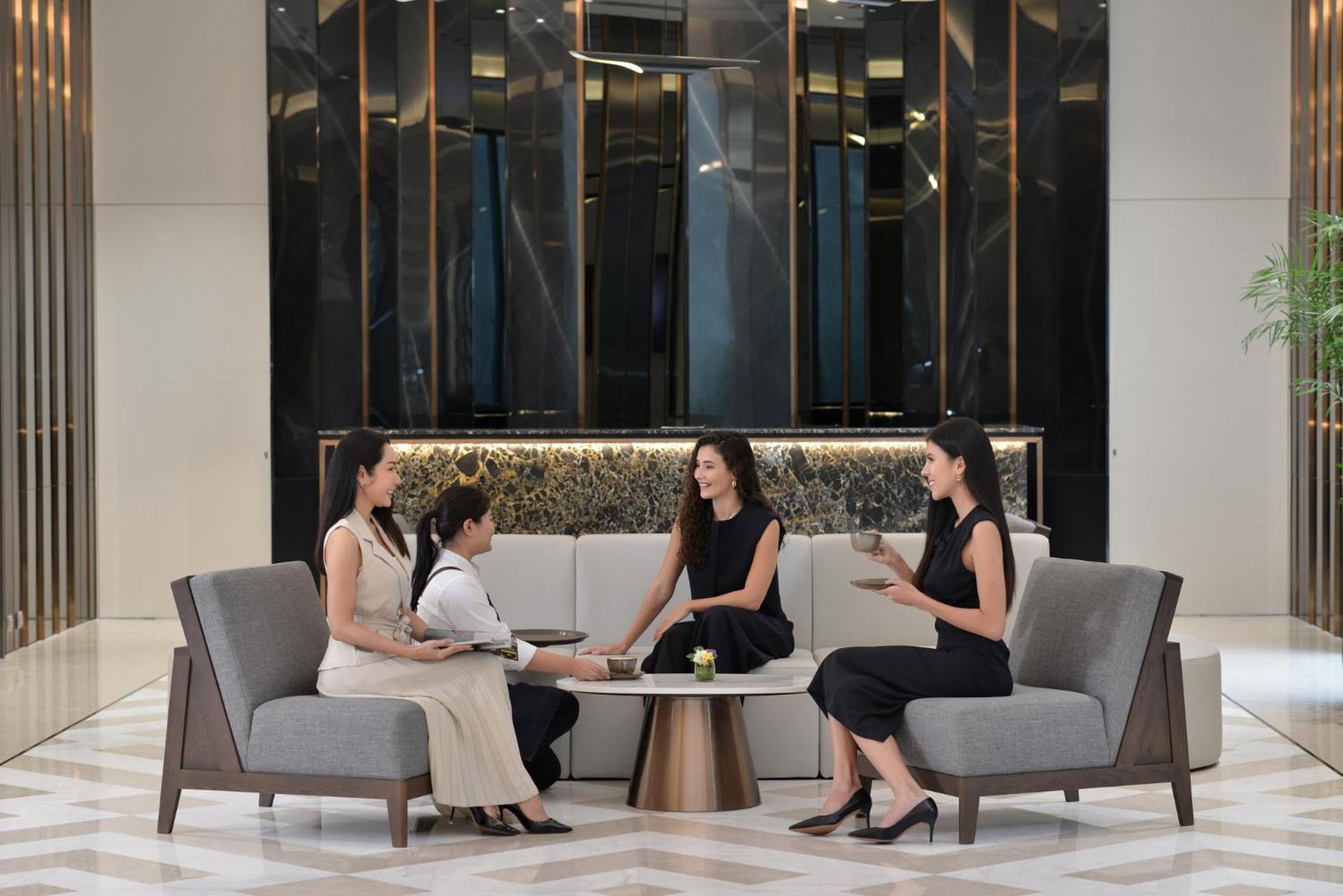 Gm Estate Hotel And Executive Apartments Sukhumvit 20 Bangkok Exteriör bild